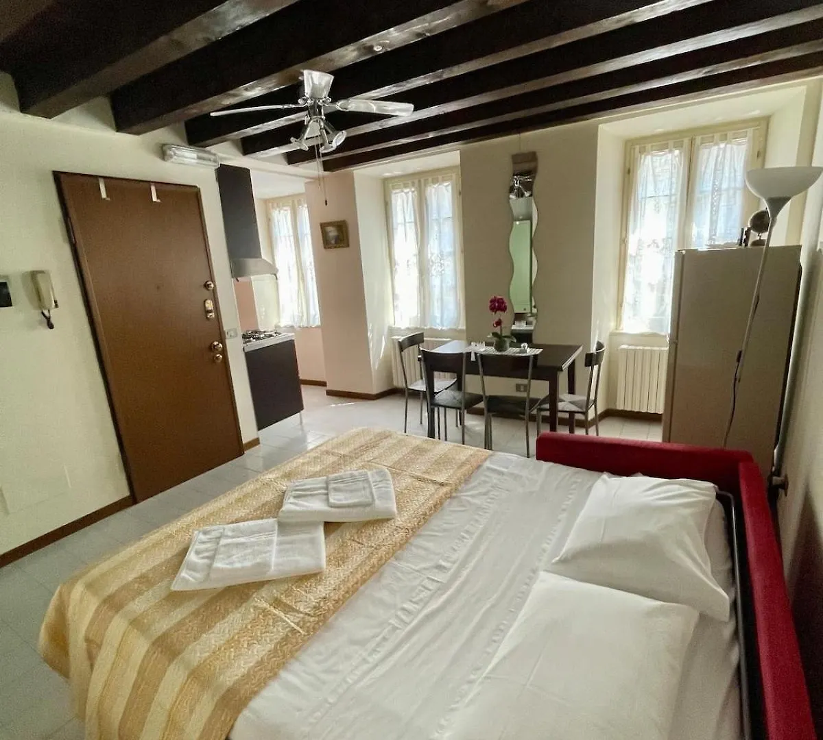 Apartamento Amazing Como